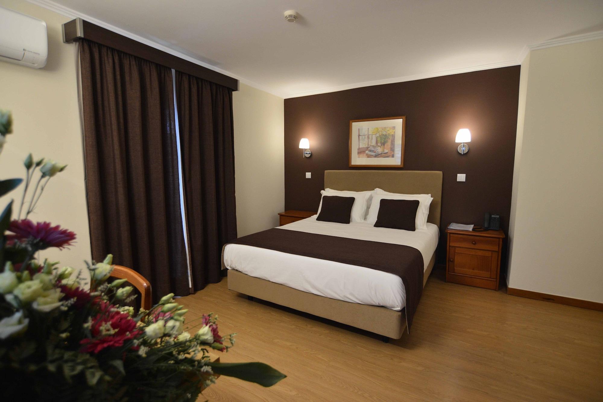 Hotel Salgueiro Порто Мониз Екстериор снимка